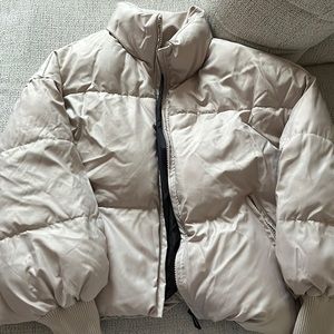 Medium Beige puffer jacket